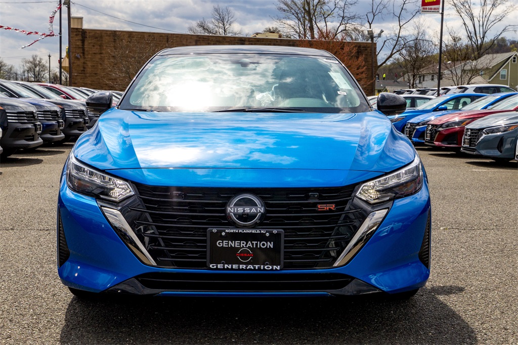 2024 Nissan Sentra SR photo 2
