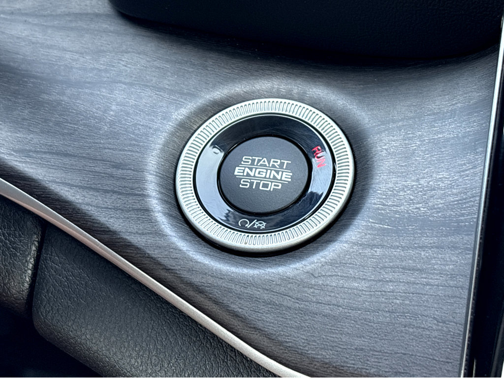 2023 Jeep Grand Cherokee Limited photo 5