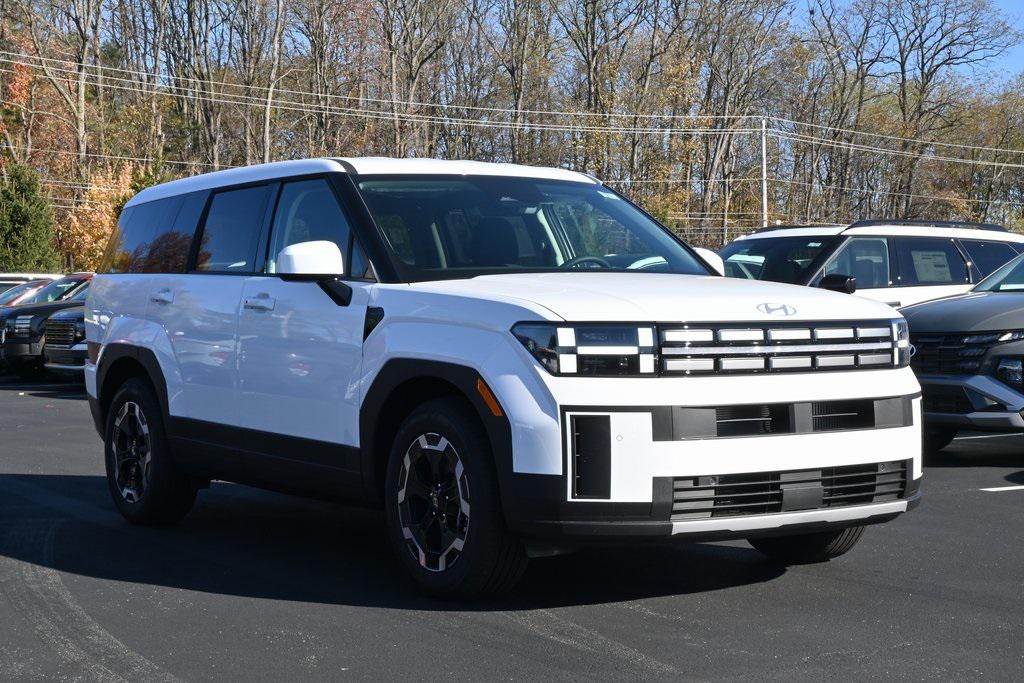 2026 Hyundai Santa Fe SE's photo