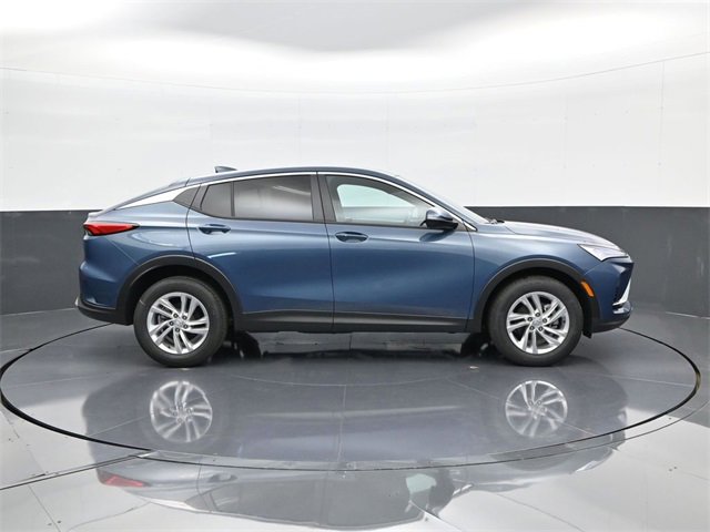2025 Buick Envista Preferred photo 2