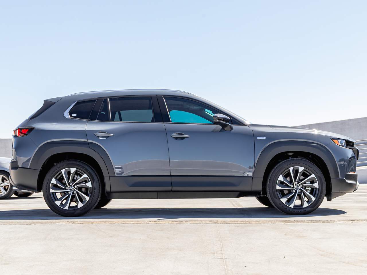 2025 Mazda CX-50 Premium Plus photo 3