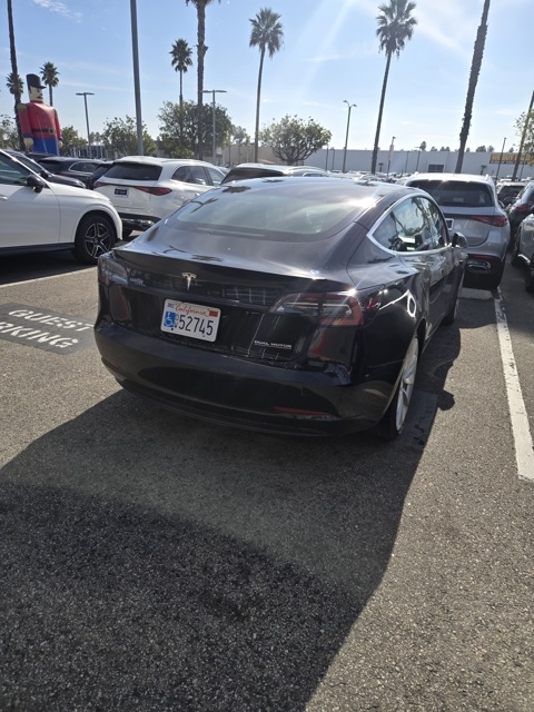 2019 Tesla Model 3 Long Range's photo