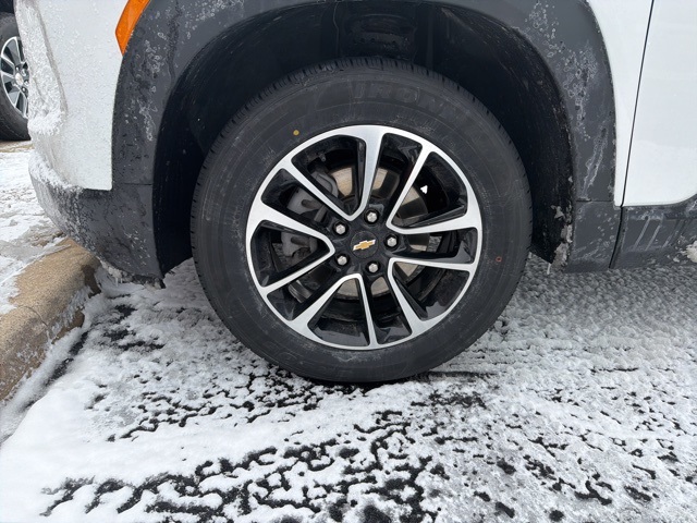 2025 CHEVROLET TRAILBLAZER - Image 4