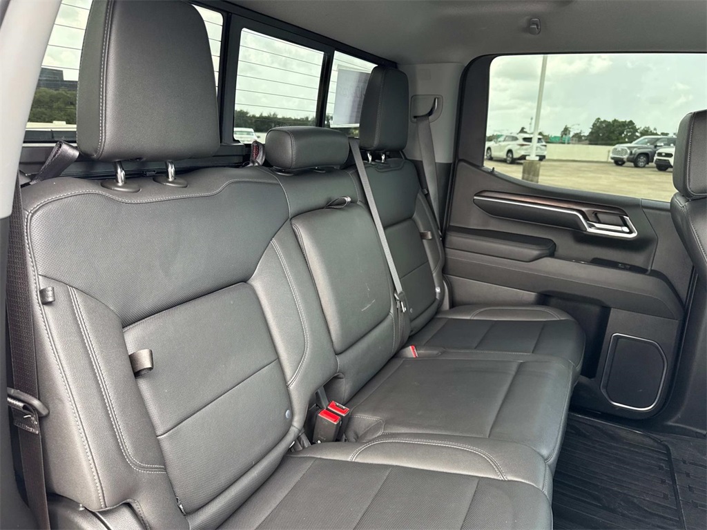 2023 Gmc Sierra 1500 SLT photo 3