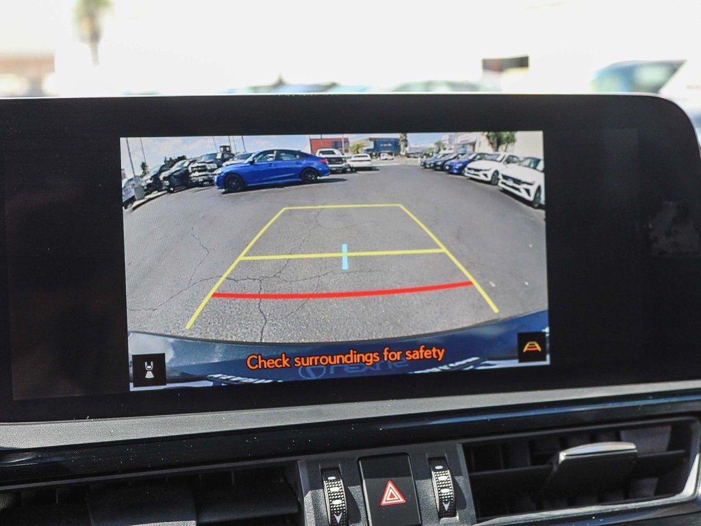 2023 Lexus ES 300h photo 22