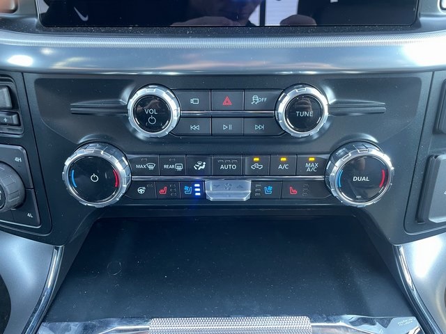 2025 Ford F-150 Lariat photo 29