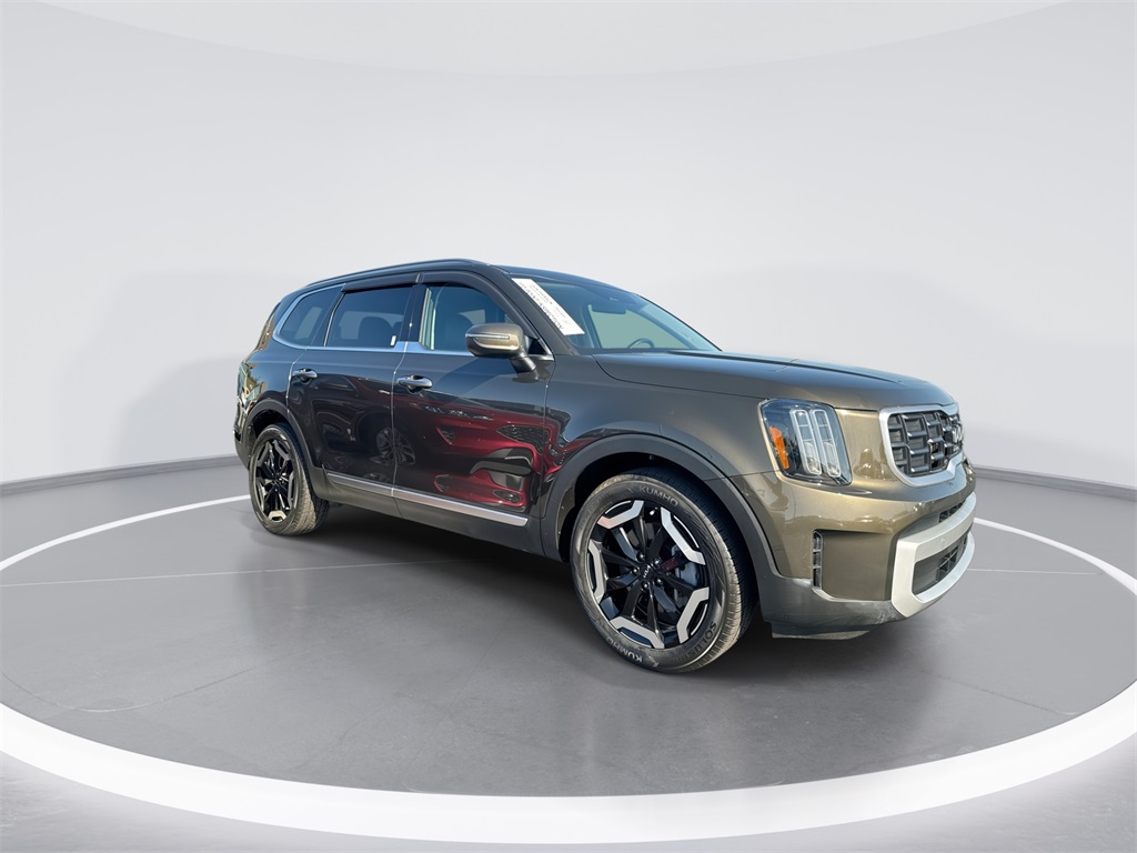 2024 Kia Telluride S photo 8