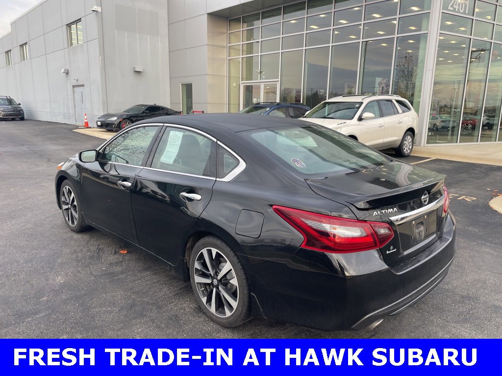 2018 Nissan Altima 2.5 SR photo 3