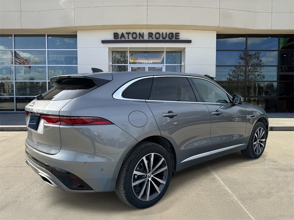 2025 Jaguar F-PACE P400 R-Dynamic S photo 3