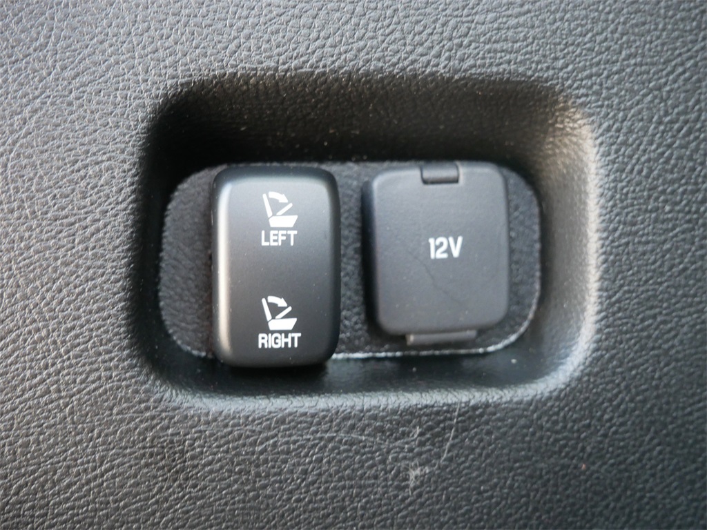 2023 Ford Edge SEL photo 13