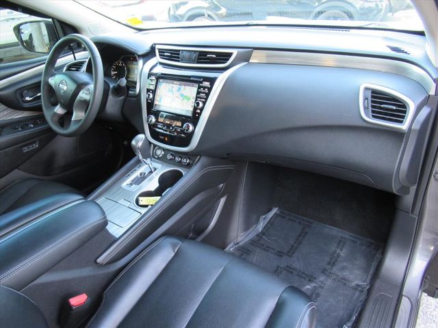 2017 Nissan Murano Platinum photo 10