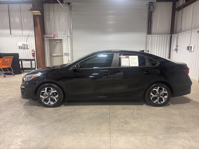 2021 Kia Forte LXS photo 3