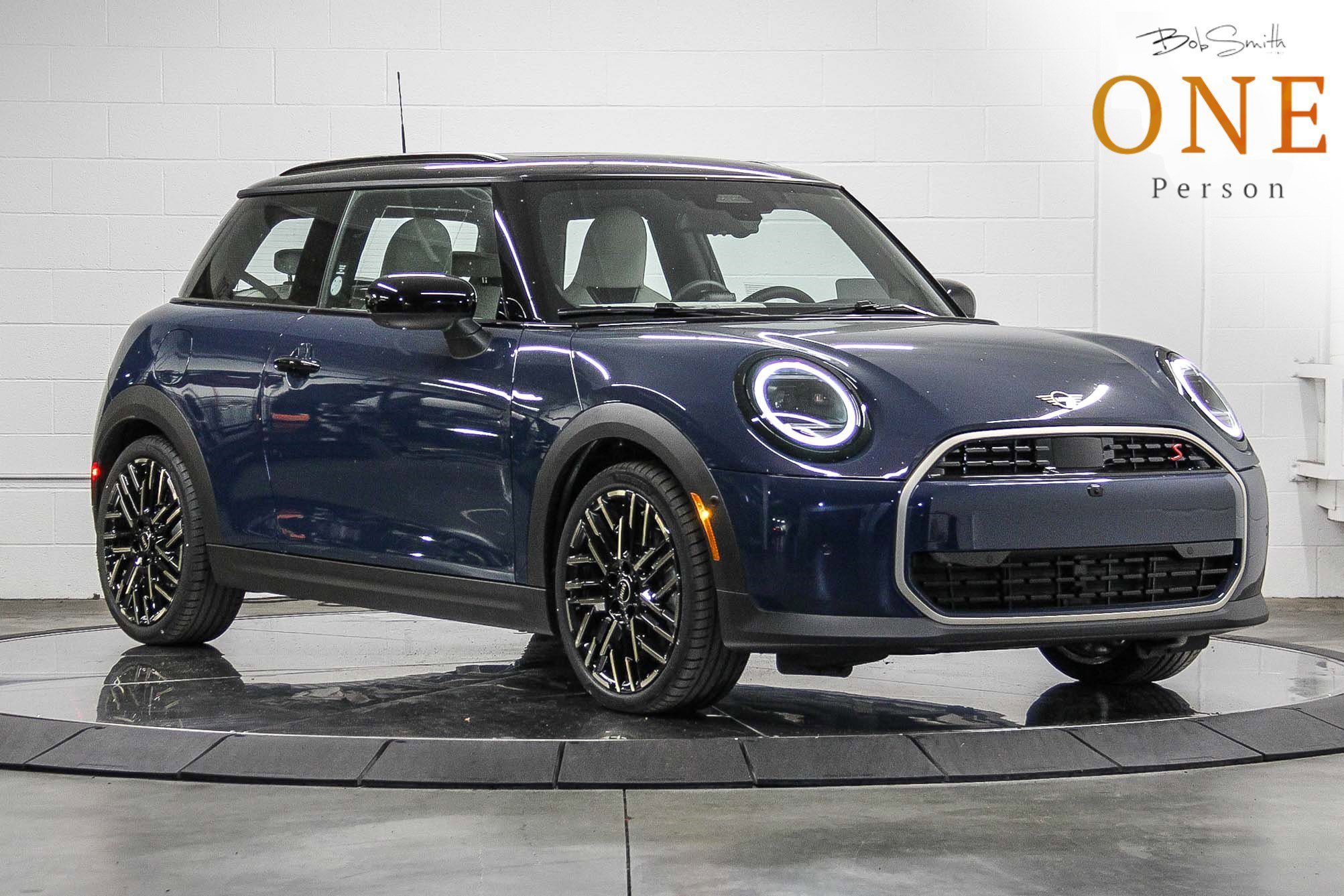 2026 MINI Hardtop 2 Door S's photo