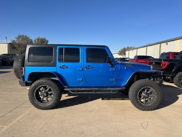 2015 Jeep Wrangler Unlimited Sport photo 2