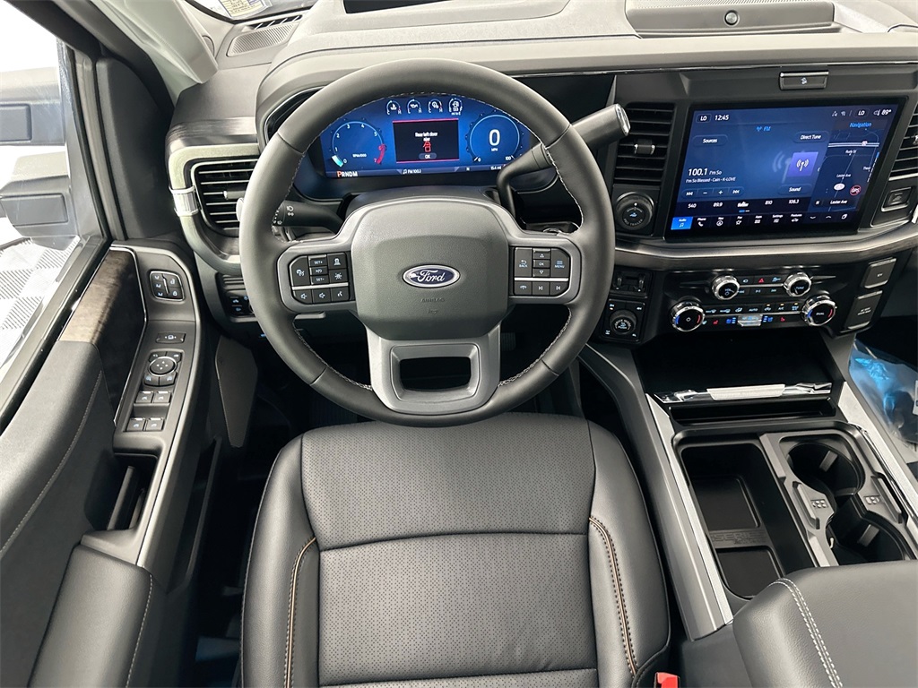2025 Ford F-250 Lariat photo 22