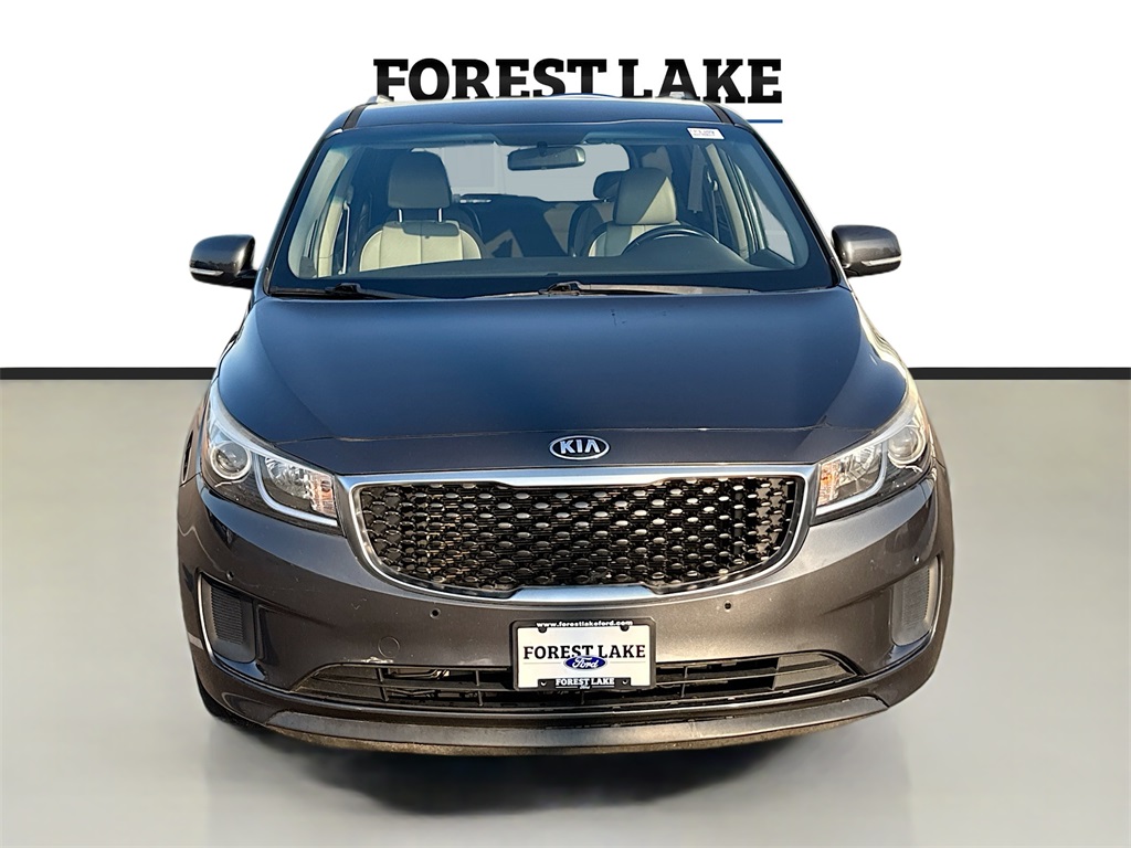 Used 2018 Kia Sedona LX with VIN KNDMB5C10J6408378 for sale in Forest Lake, Minnesota