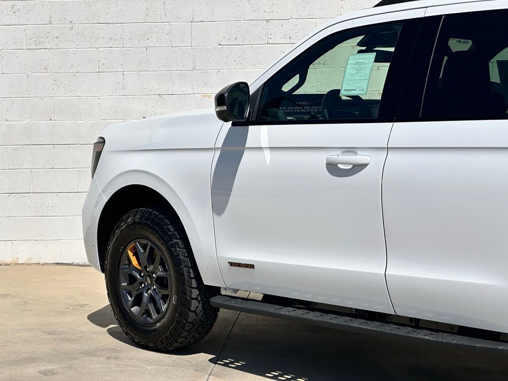 2025 Ford Expedition Tremor