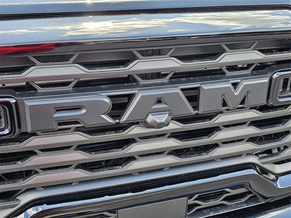 2025 Ram 2500 Big Horn photo 3