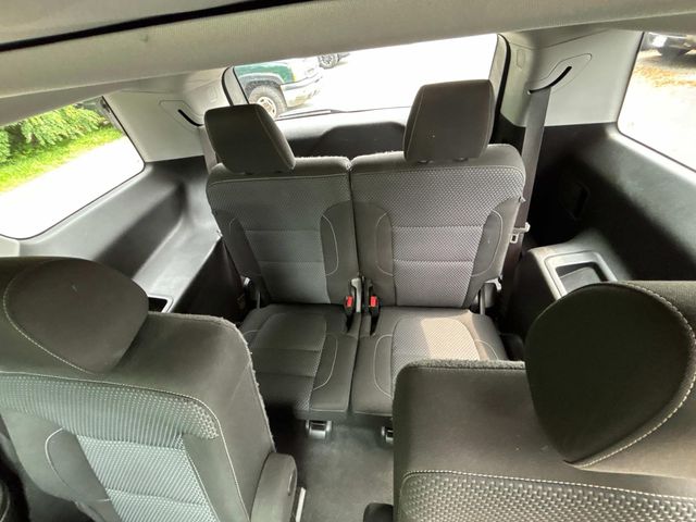 2021 Gmc Acadia SLE photo 14
