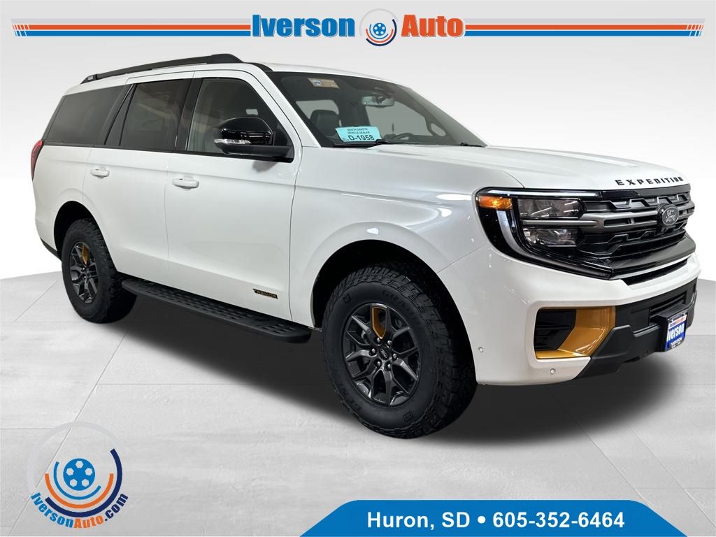 2025 Ford Expedition Tremor's photo