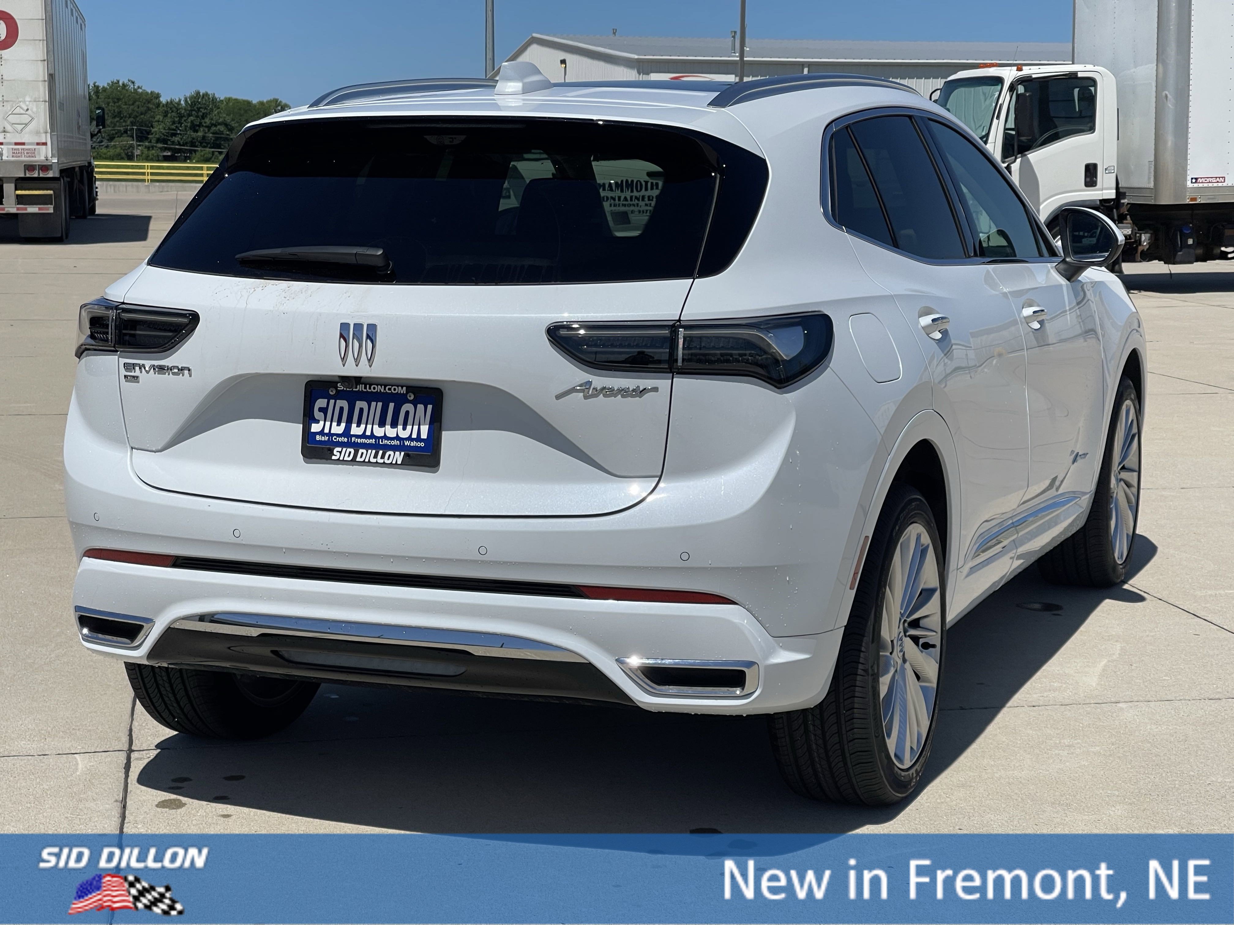 2025 Buick Envision Avenir photo 12