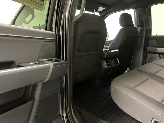 2025 Ford F-150 XLT photo 11