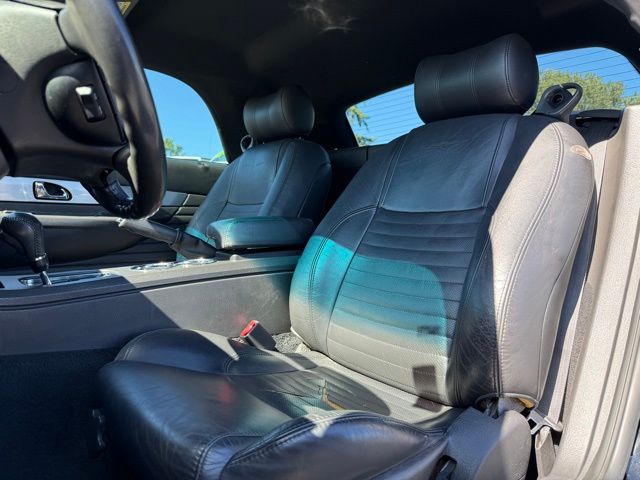 2002 Ford Thunderbird Base photo 15