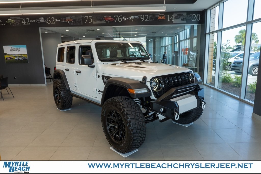 2025 Jeep Wrangler Willys photo 8