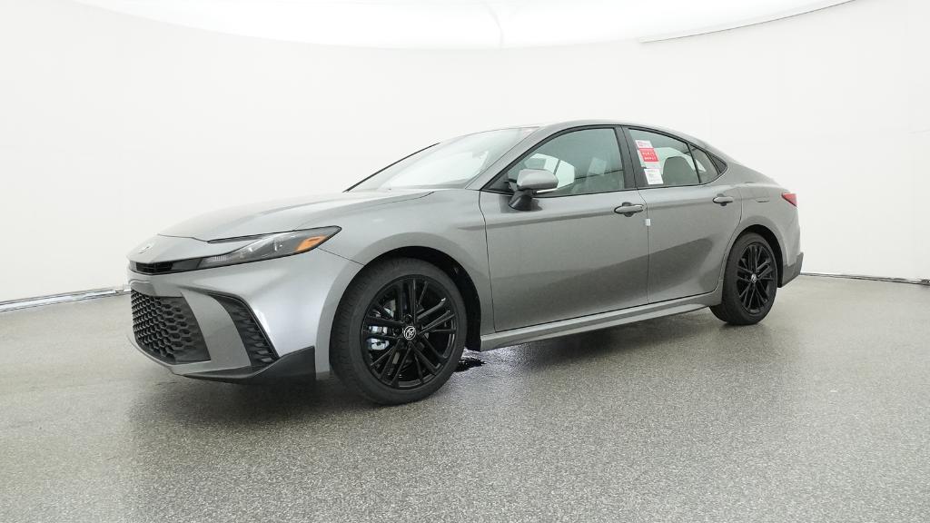 2026 Toyota Camry SE photo 3