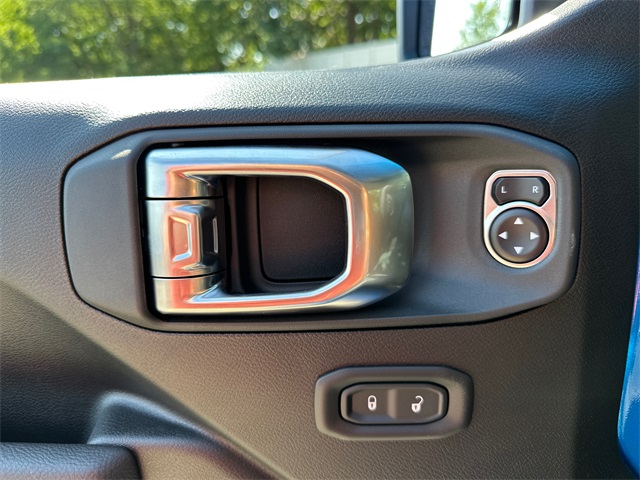 2025 Jeep Wrangler Sport S photo 26
