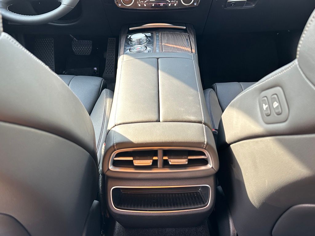 2024 Genesis Electrified G80 photo 23