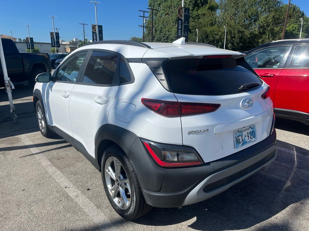 2023 Hyundai Kona SEL photo 4