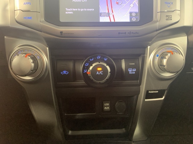 2019 Toyota 4Runner SR5 Premium photo 19
