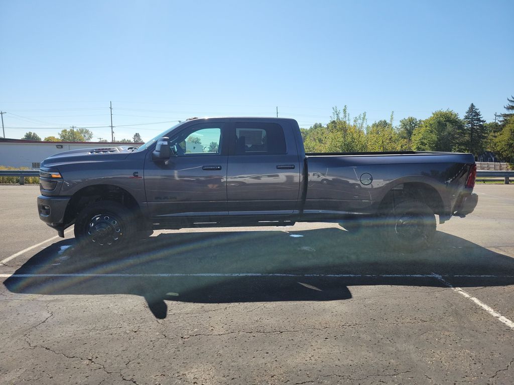 2026 Ram 3500 Laramie photo 4