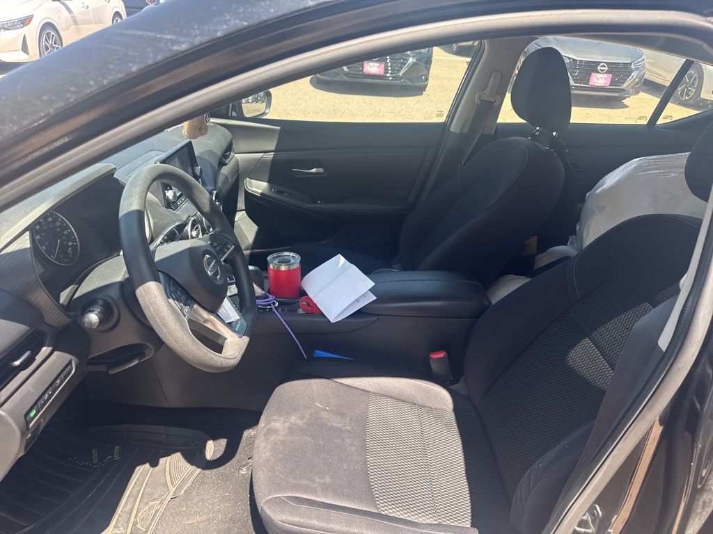 2021 Nissan Sentra S photo 18