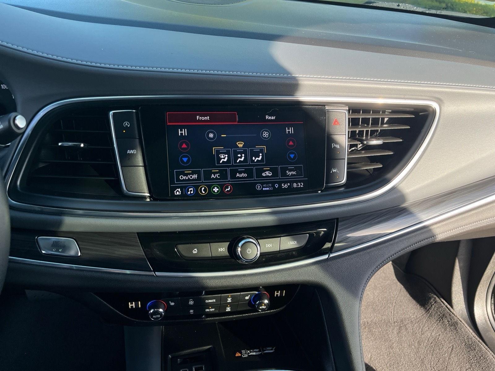 2022 Buick Enclave Essence photo 19