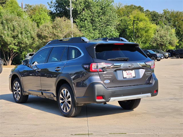 2023 Subaru Outback Touring photo 3