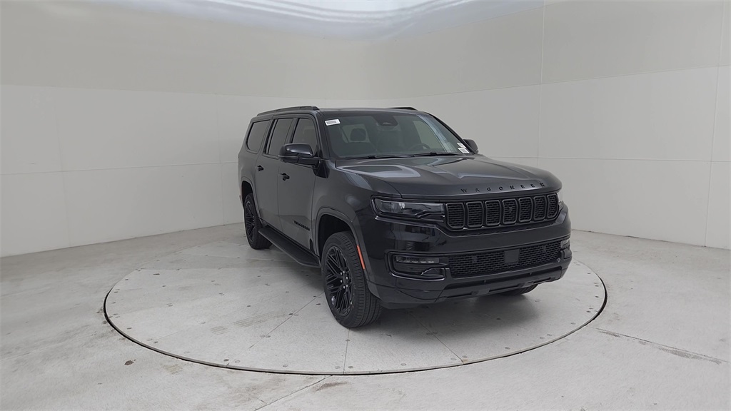 2025 Jeep Wagoneer L Series II photo 3