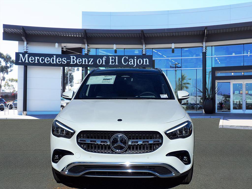 2026 Mercedes Benz GLA 250 photo 2