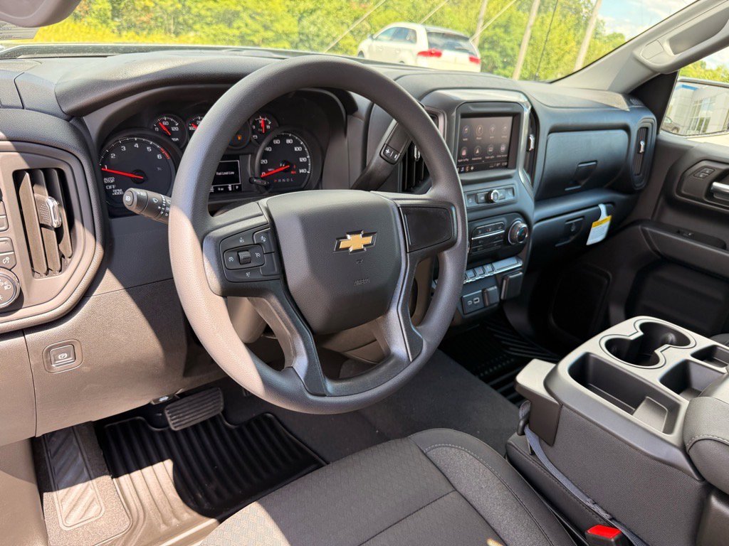2026 Chevrolet Silverado 1500 Custom photo 4