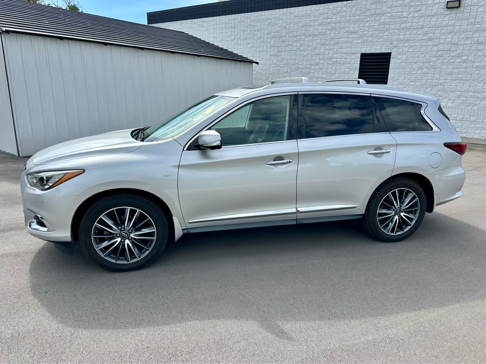 2019 INFINITI QX60