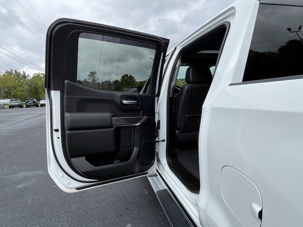 2021 Chevrolet Silverado 1500 LTZ photo 2
