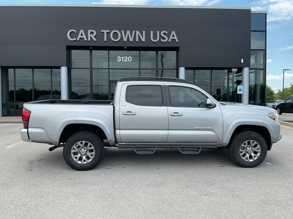 2019 Toyota Tacoma SR5 photo 11