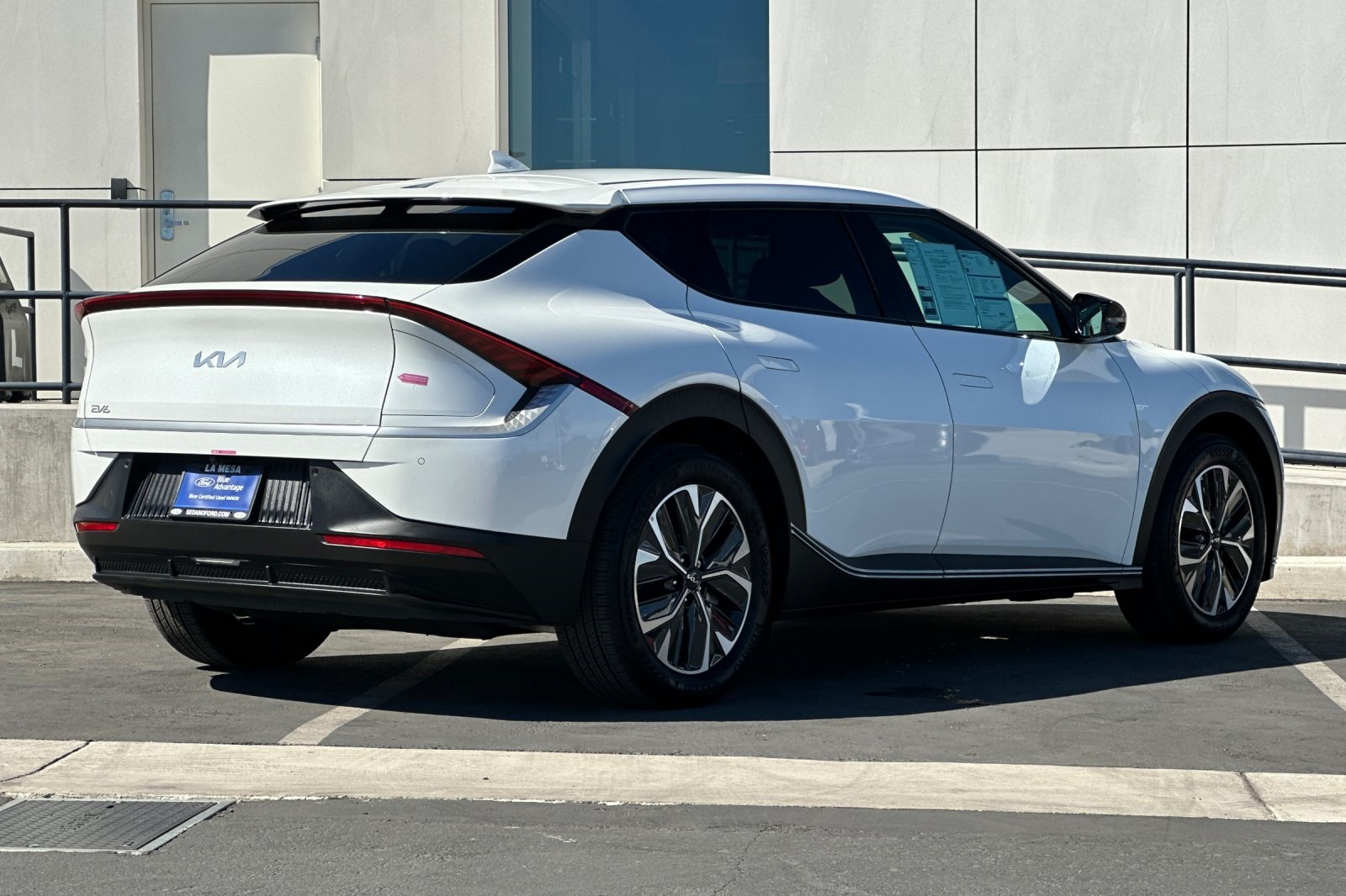 2024 Kia EV6 Light photo 3