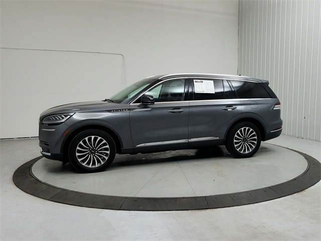 2023 Lincoln Aviator Reserve photo 2