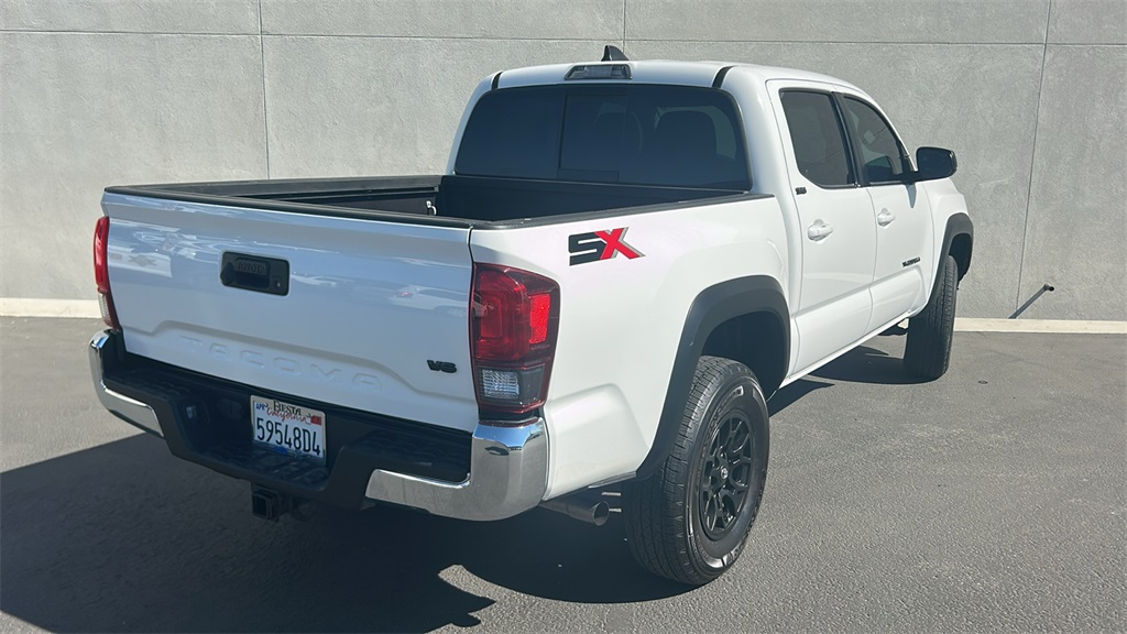 2023 Toyota Tacoma SR5 photo 4