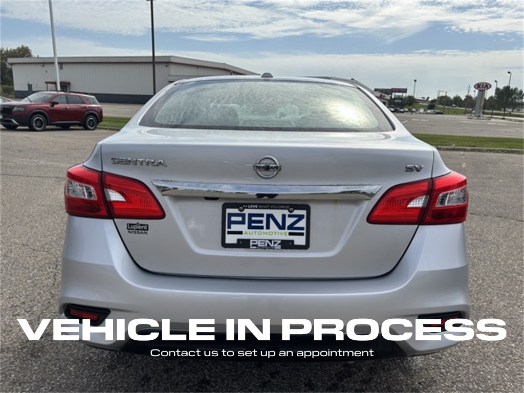 2018 Nissan Sentra SV photo 4