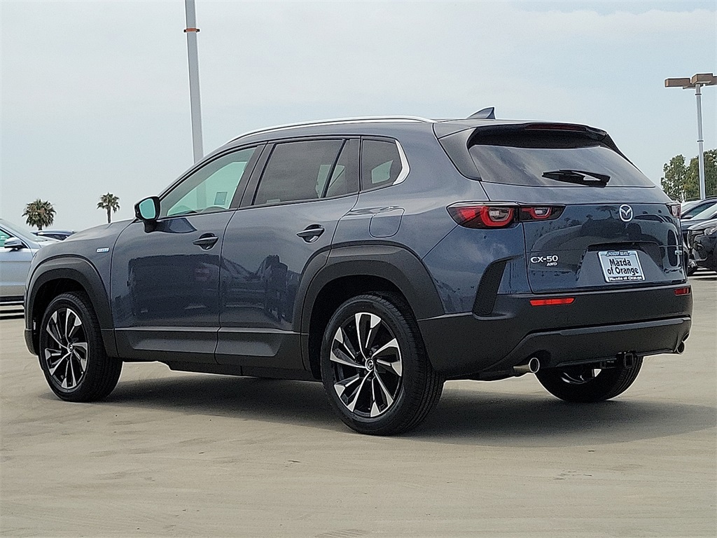 2025 Mazda CX-50 Premium Plus photo 3