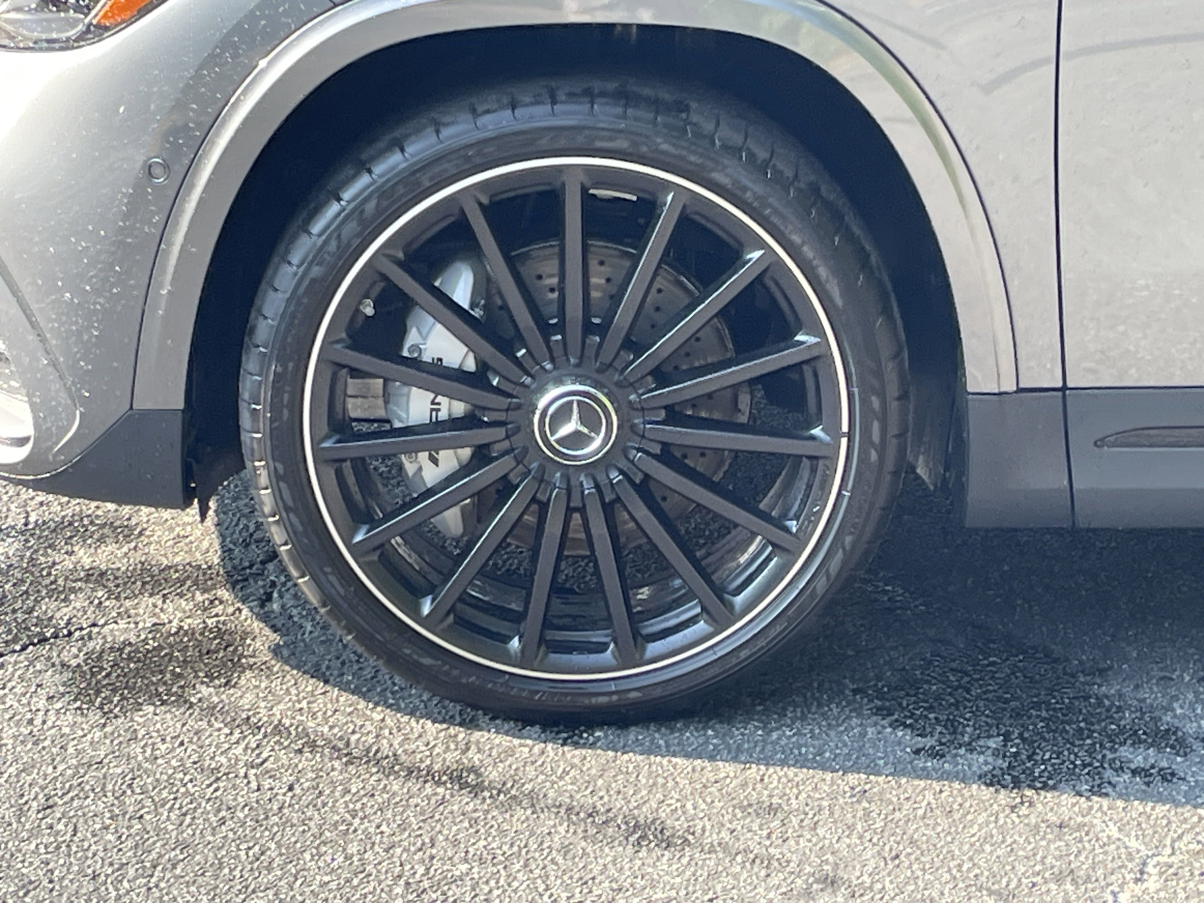 2026 Mercedes Benz GLA AMG 35 4MATIC photo 2