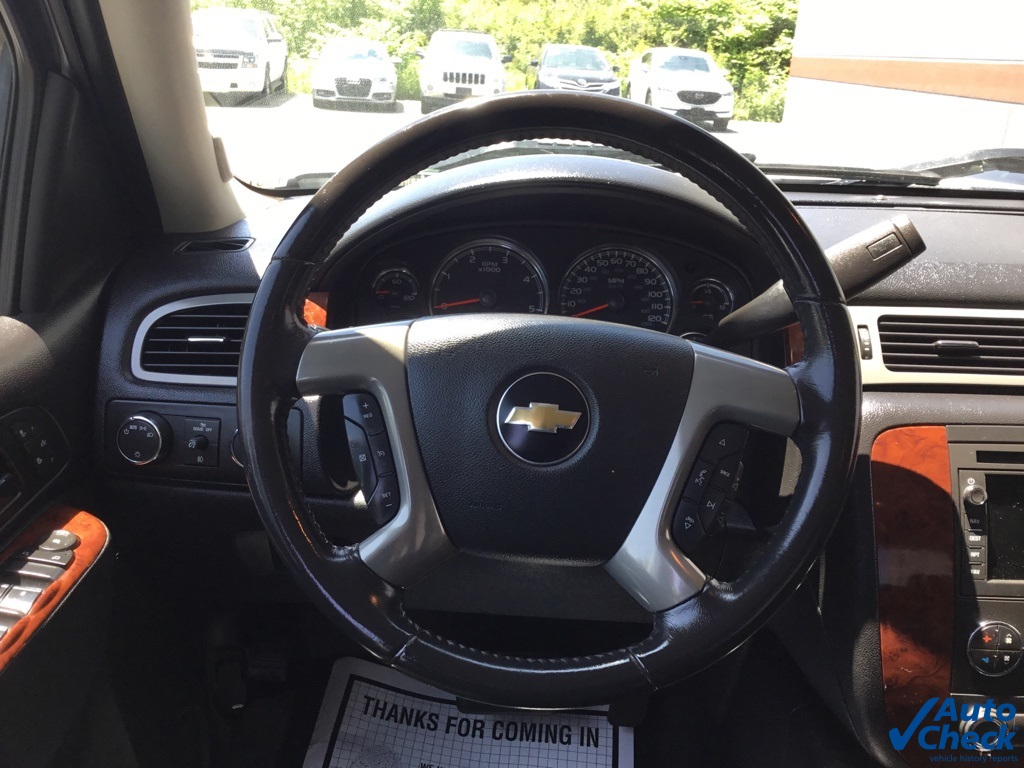 2011 Chevrolet Silverado 3500HD LTZ photo 39